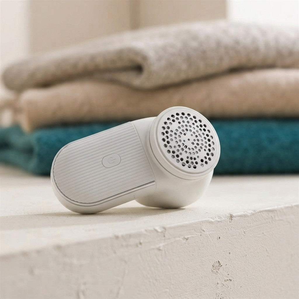 Rechargeable Fabric Shaver & Lint Remover
